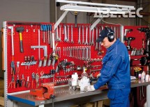 Háček R37, D40 831433-51 1ks